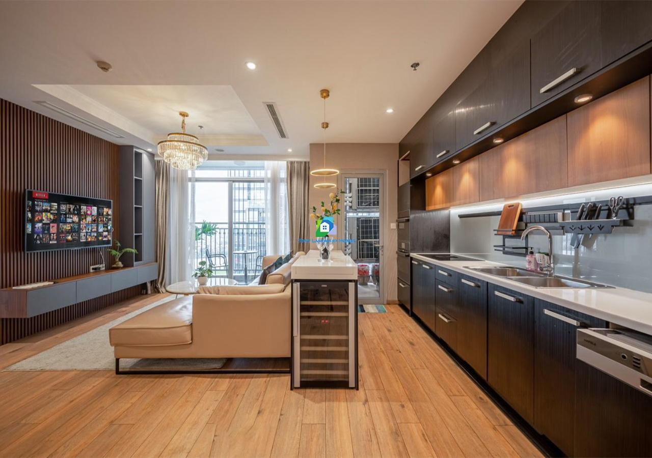 Apartment Service Luxury In Vinhomes Landmark Zone