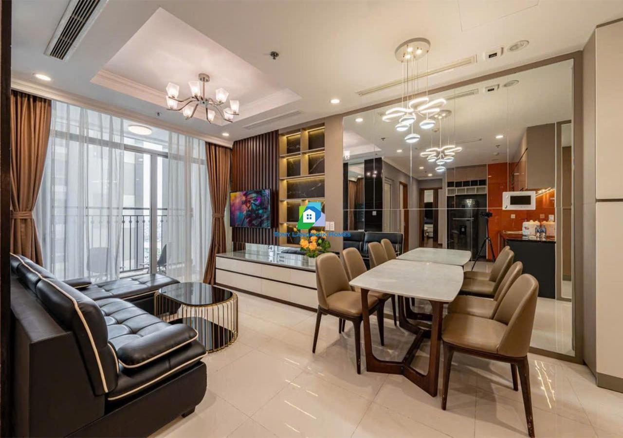 Service Luxury In Vinhomes Landmark Zone Apartment Ho Chi Minh City